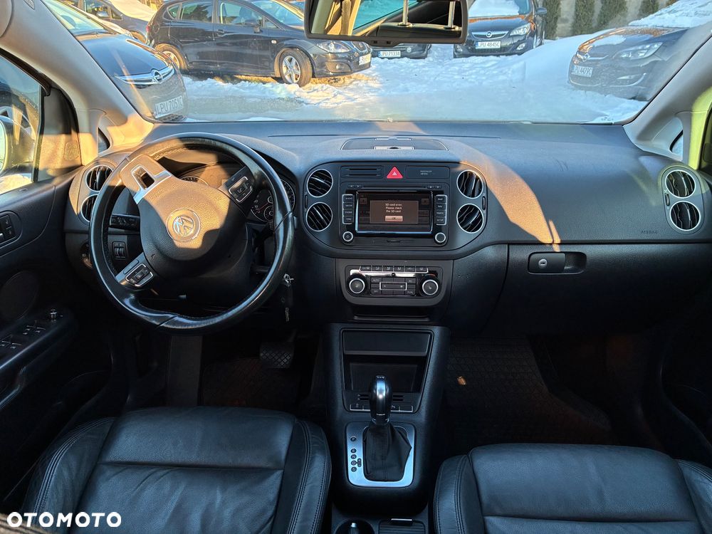 Volkswagen Golf Plus 2.0 TDI Comfortline DSG - 12