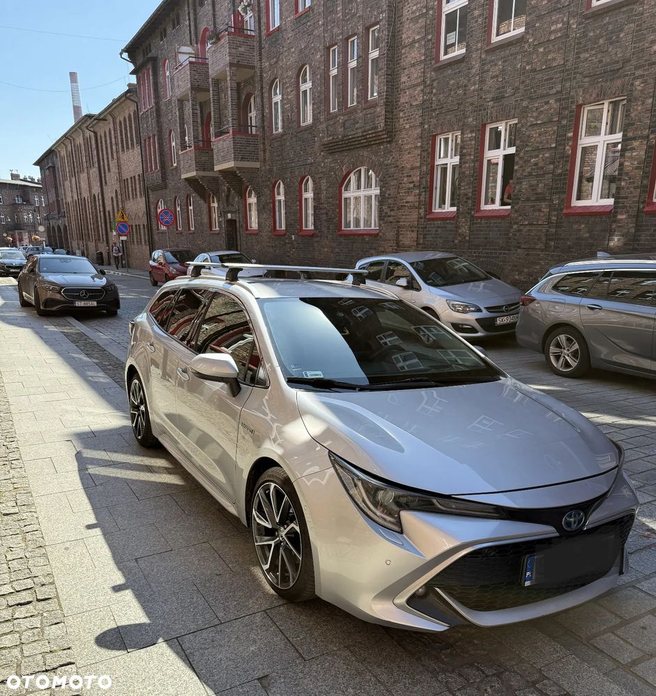 Toyota Corolla 2.0 Hybrid Executive - 1
