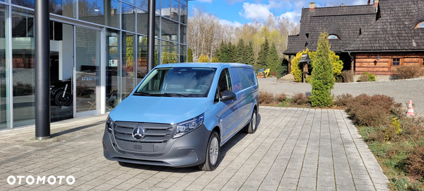 Mercedes-Benz Vito furgon 114 PRO ekstradługi