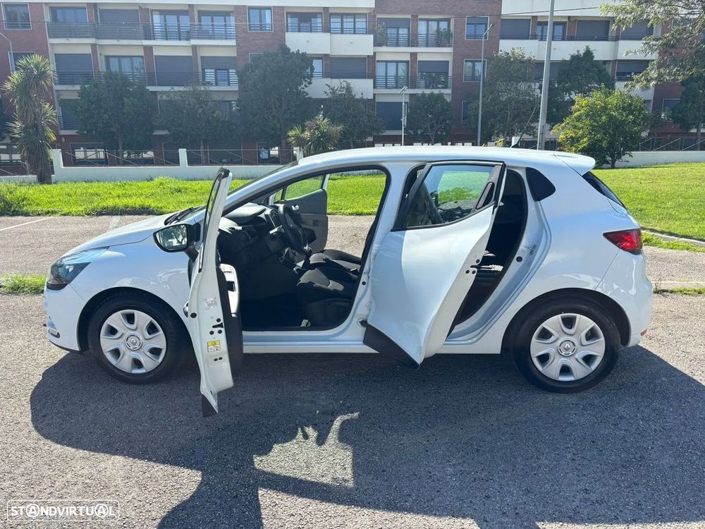 Renault Clio CLIO 1.5 dCI 75cv - ZEN - AC - IVA DEDUTÍVEL - 19