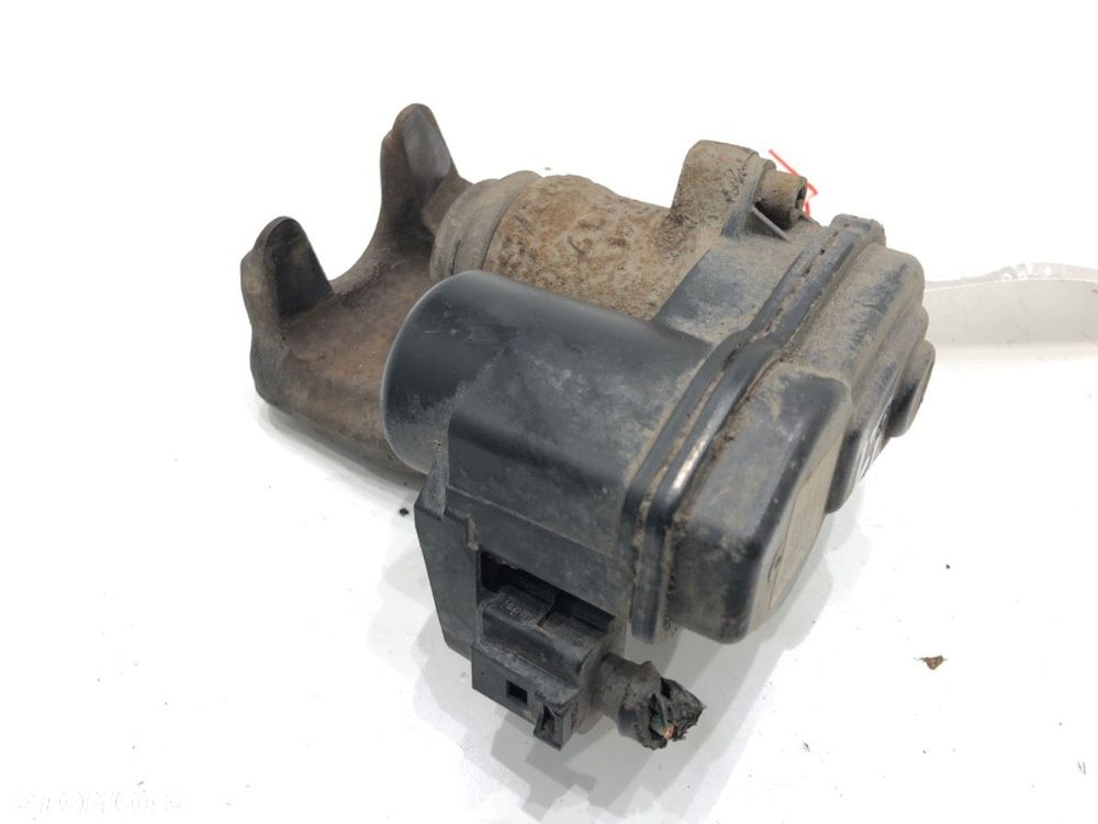 ZACISK LEWY TYŁ - 73.00 PLN - RENAULT KADJAR (HA_, HL_) 2015 - 2022 1.6 dCi 130 4x4 96 kW [130 KM] - 4