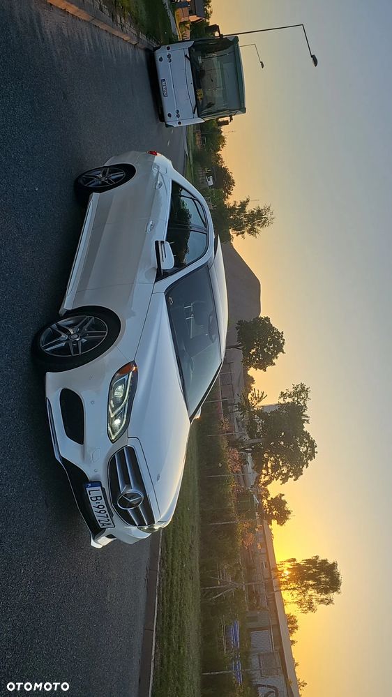 Mercedes-Benz Klasa E - 30