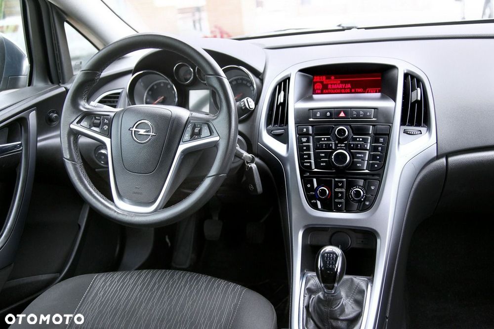 Opel Astra 1.4 T Enjoy - 15