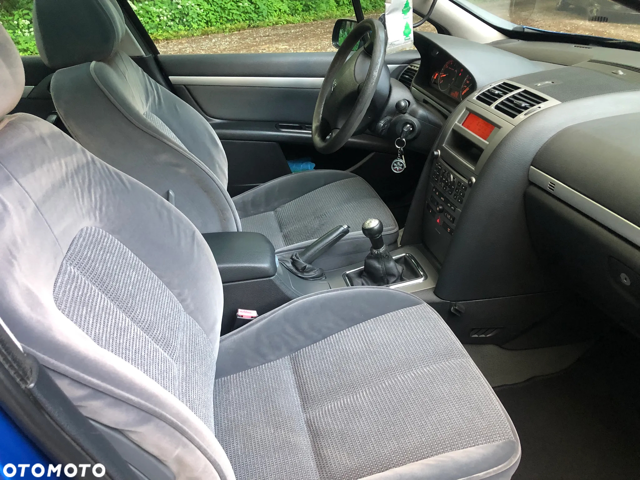 Peugeot 407 - 18