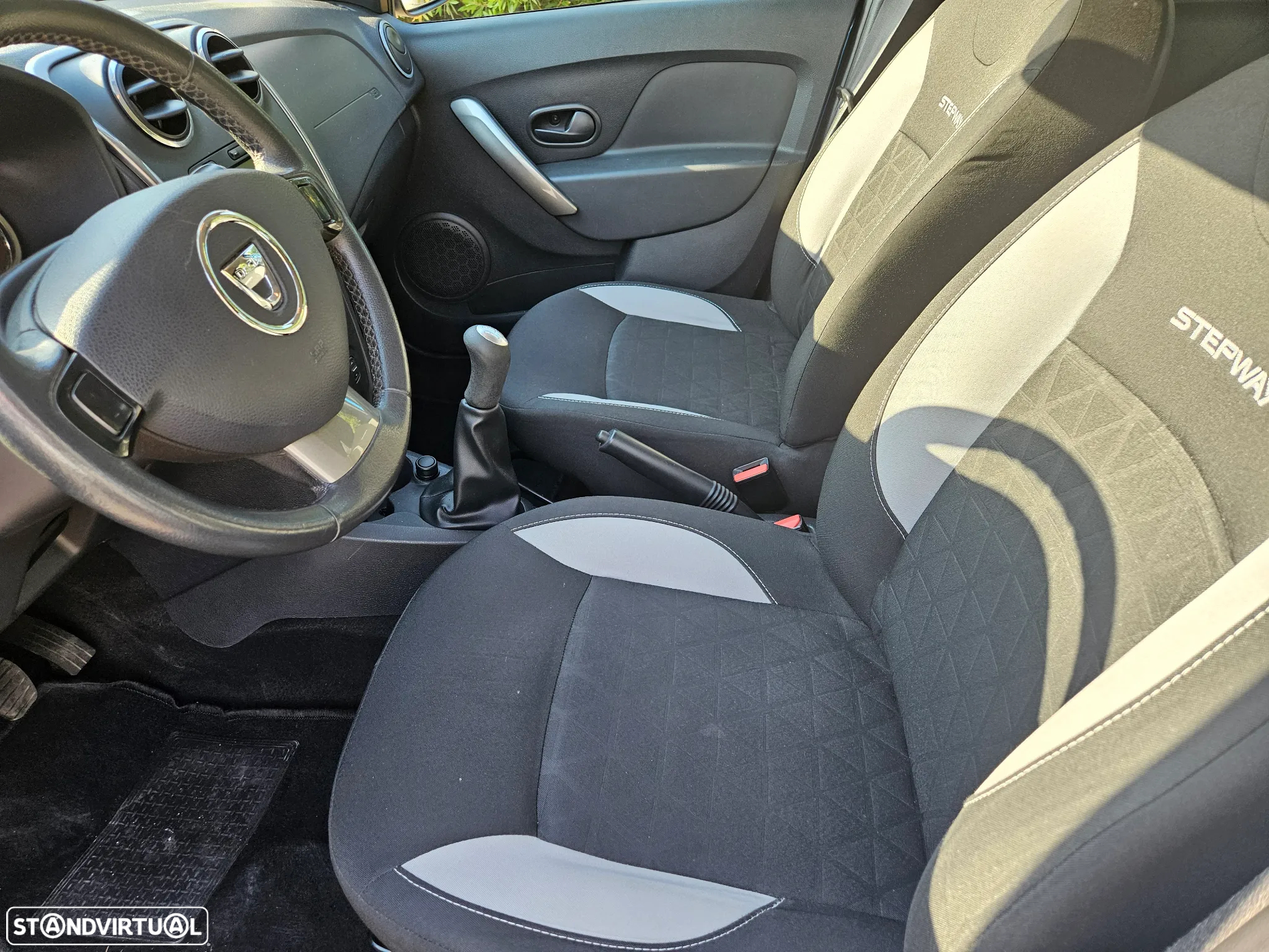 Dacia Sandero 0.9 TCe Stepway - 22