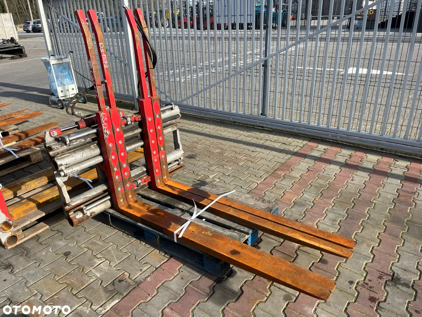 Paletyzer na dwie palety Durwen DPK30C ID OS1272 - 3