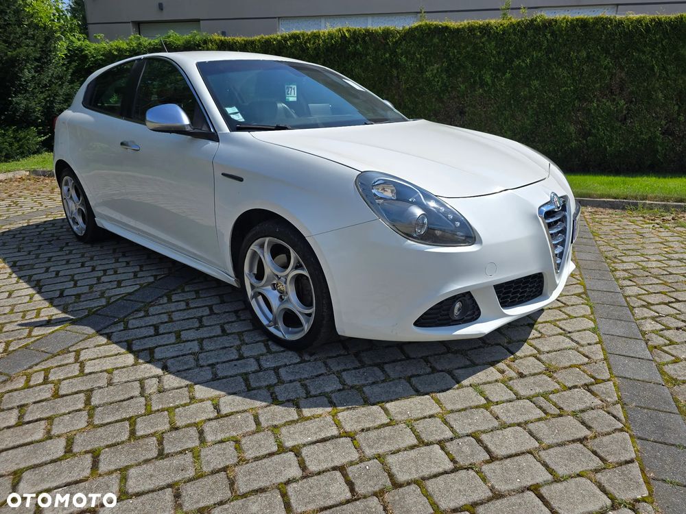 Alfa Romeo Giulietta 2.0 JTDM 16V Turismo - 1