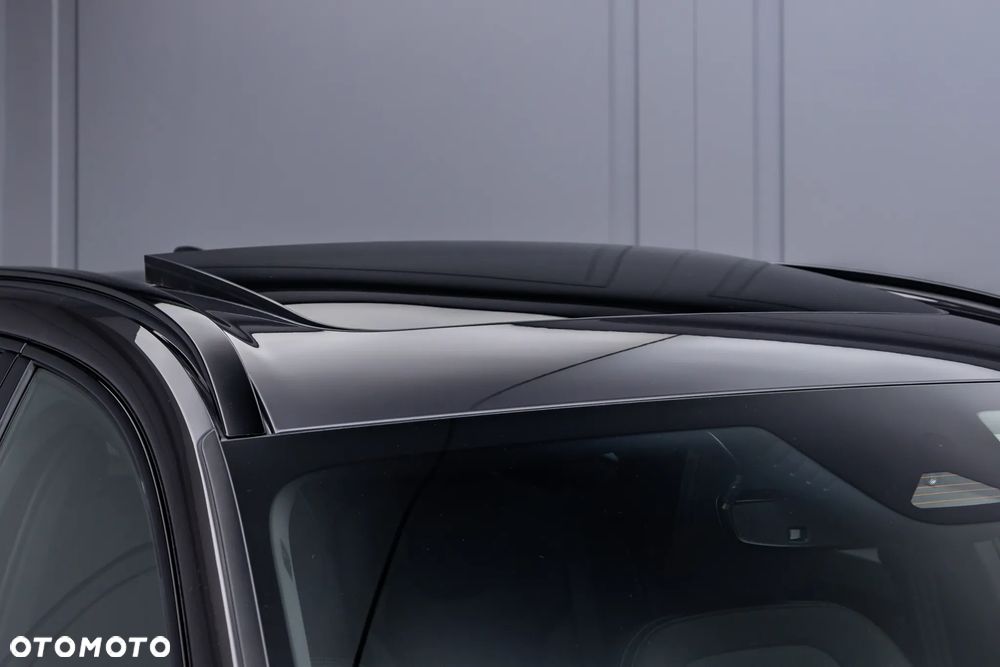Volvo XC 60 B5 B AWD Ultimate Dark - 33