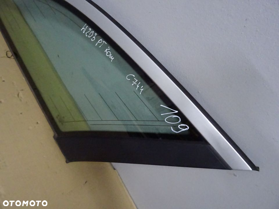 SZYBA KAROSERYJNA PRAWY TYŁ MERCEDES W203 KOMBI NR109 - 2