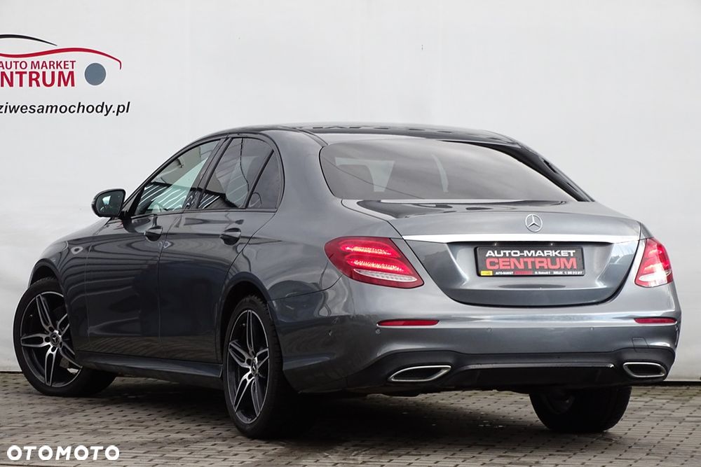 Mercedes-Benz Klasa E - 14