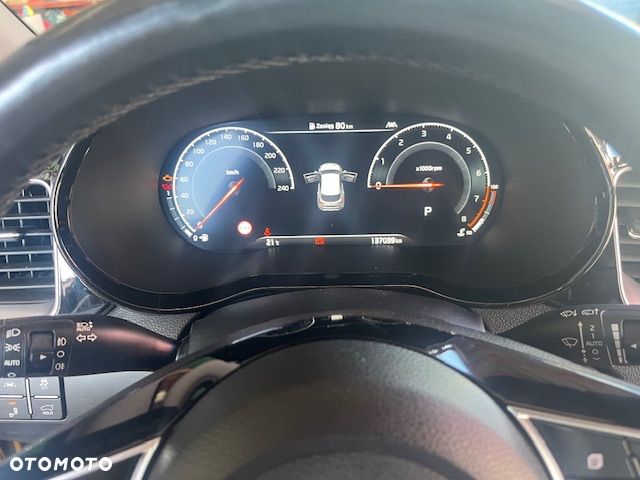 Kia XCeed 1.6 T-GDI L Business Line DCT - 17