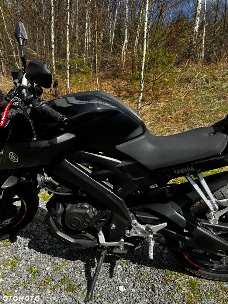 Yamaha MT - 8