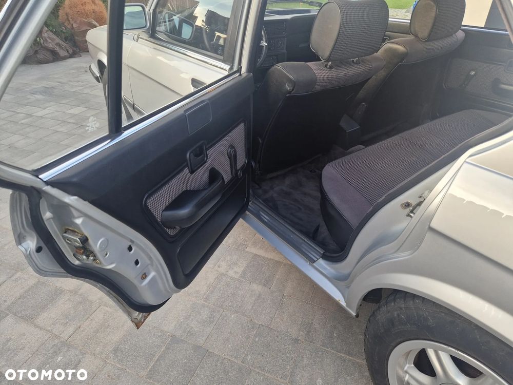 BMW Seria 5 - 22
