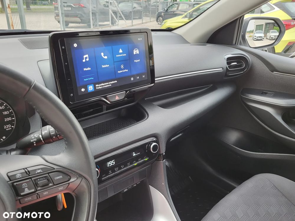 Toyota Corolla Cross 1.8 Hybrid Comfort - 15