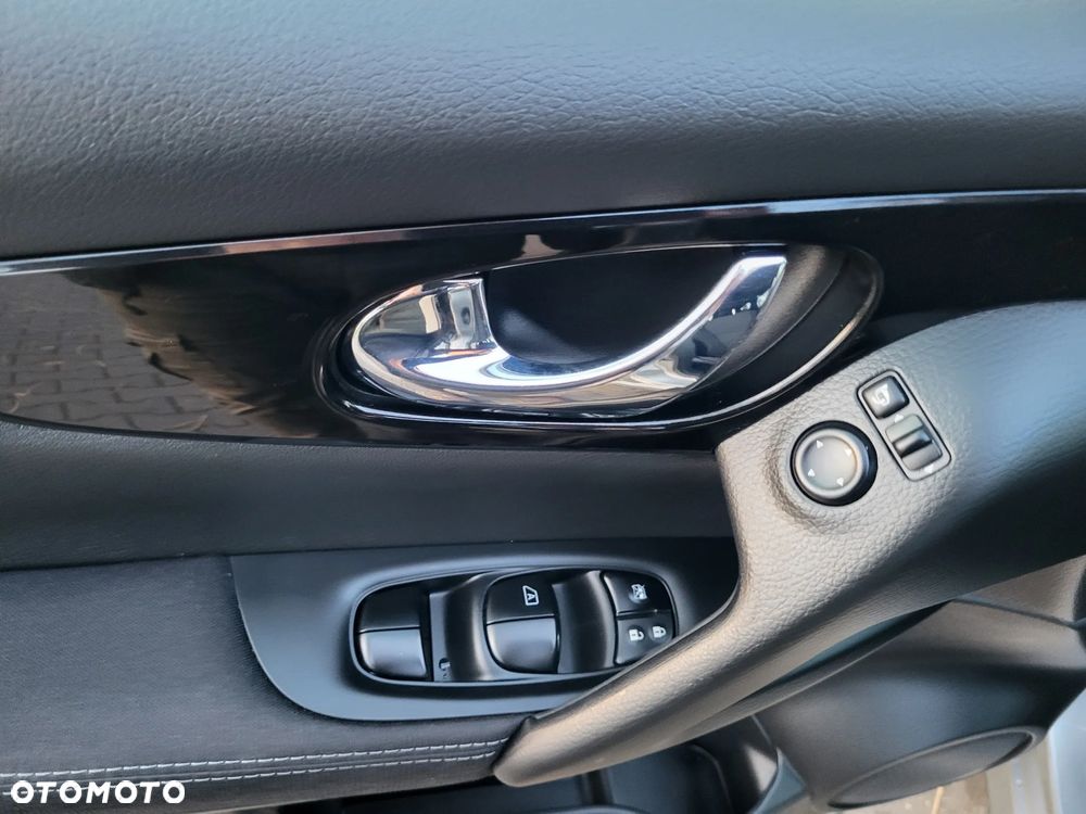 Nissan Qashqai 1.2 DIG-T Tekna - 11