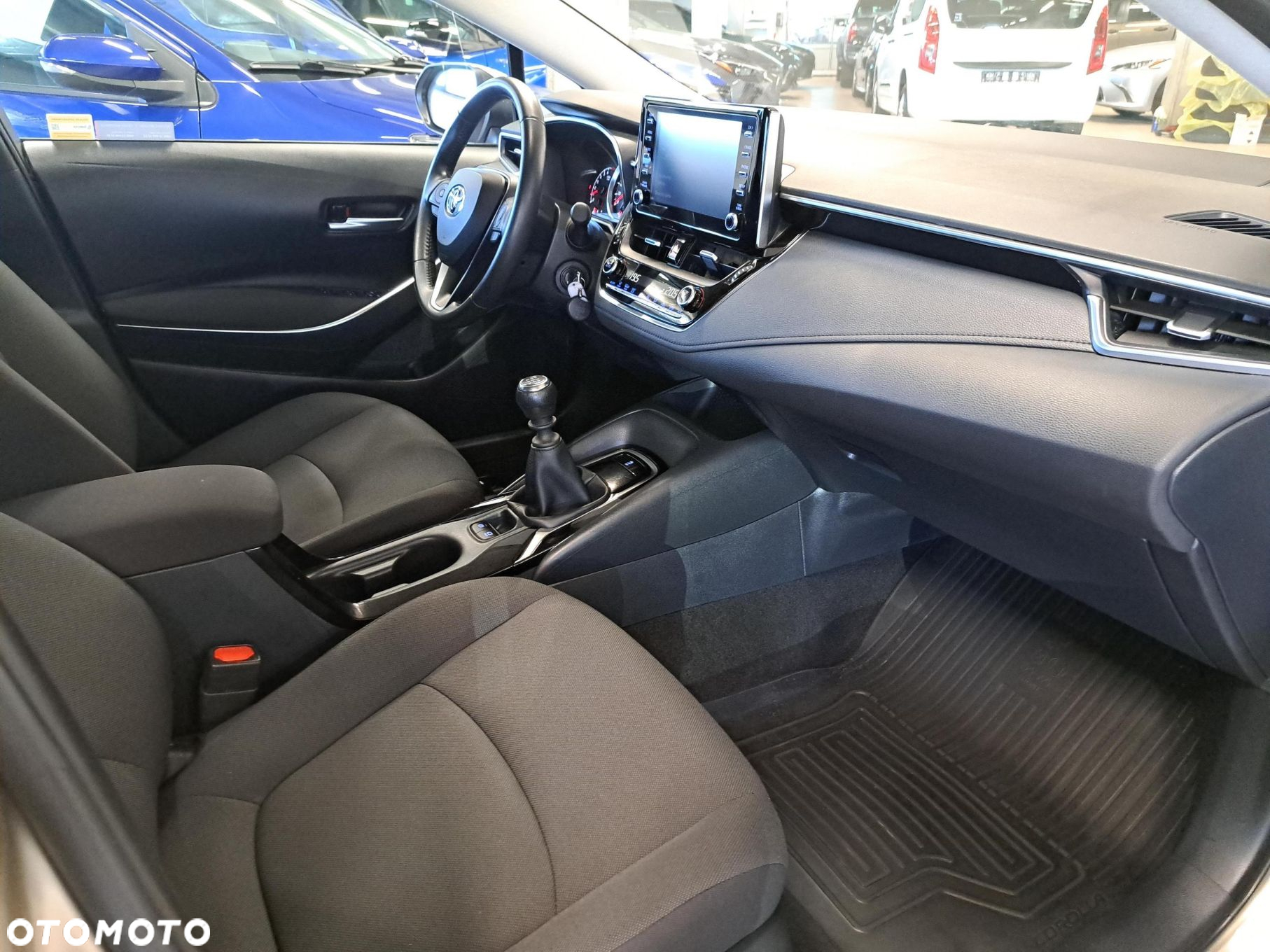 Toyota Corolla - 9