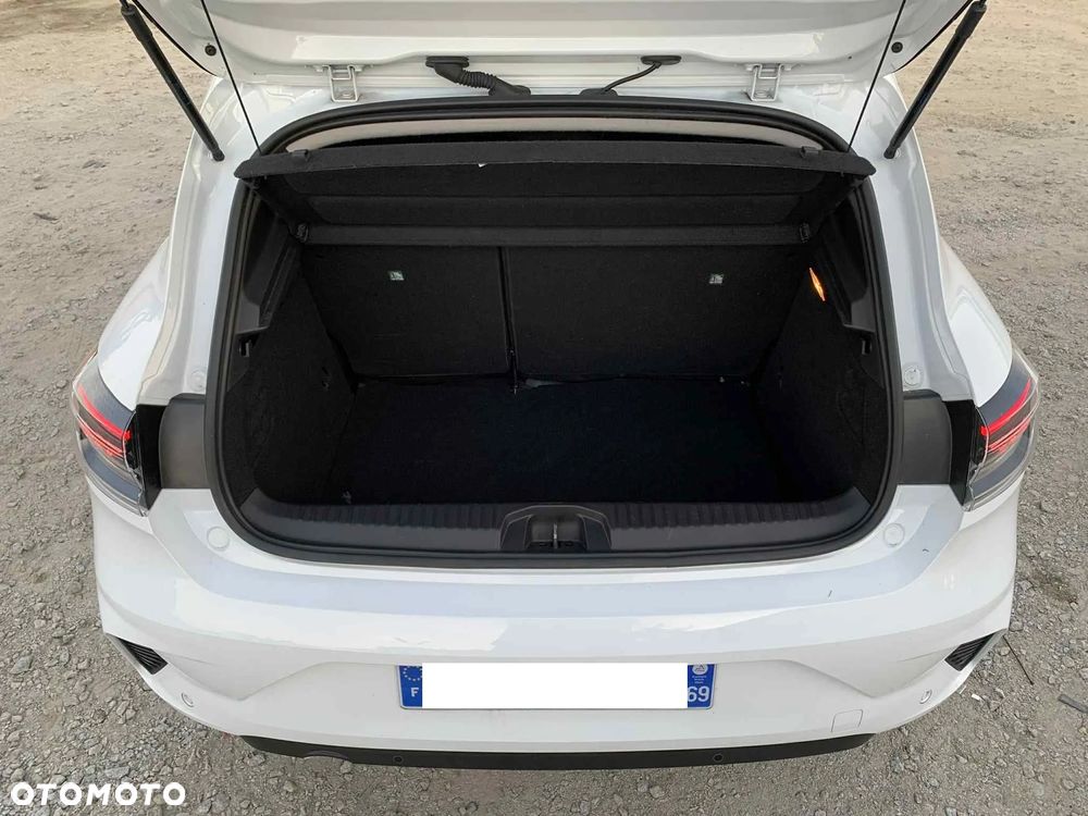 Renault Clio BLUE dCi 100 EVOLUTION - 22