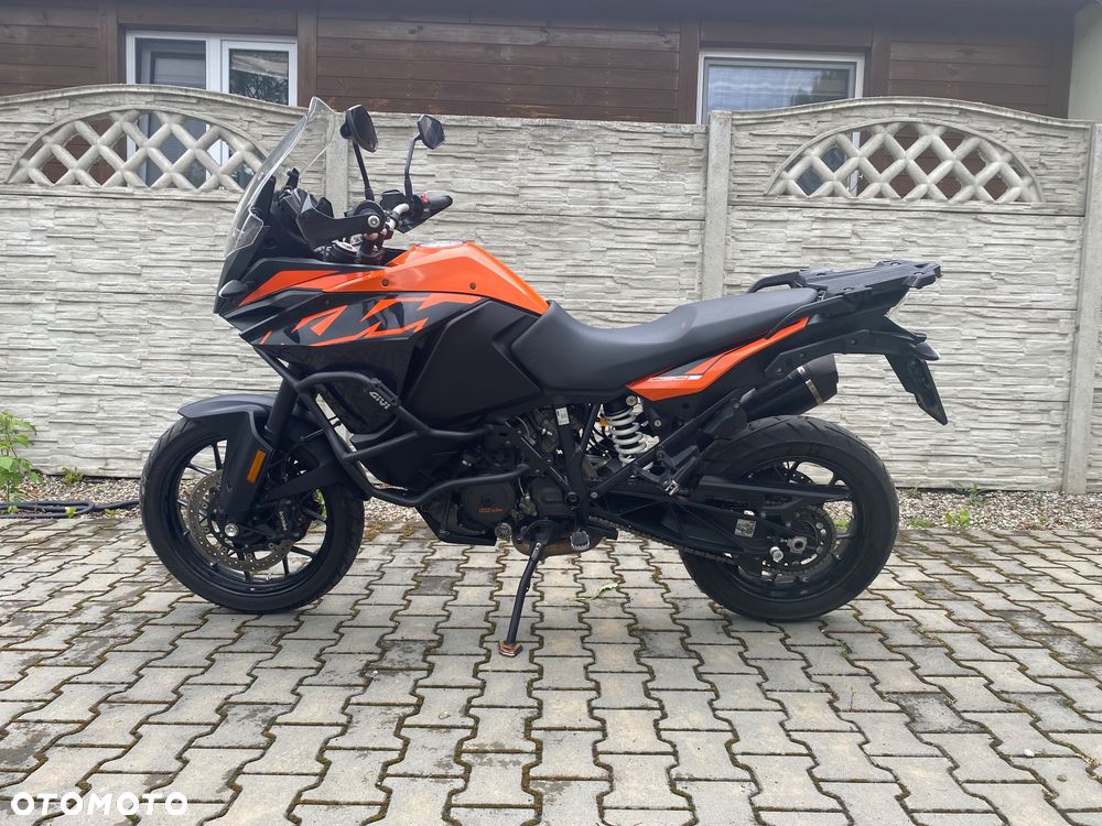 KTM Adventure - 2