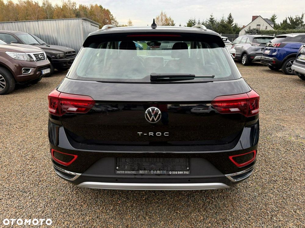 Volkswagen T-Roc - 13