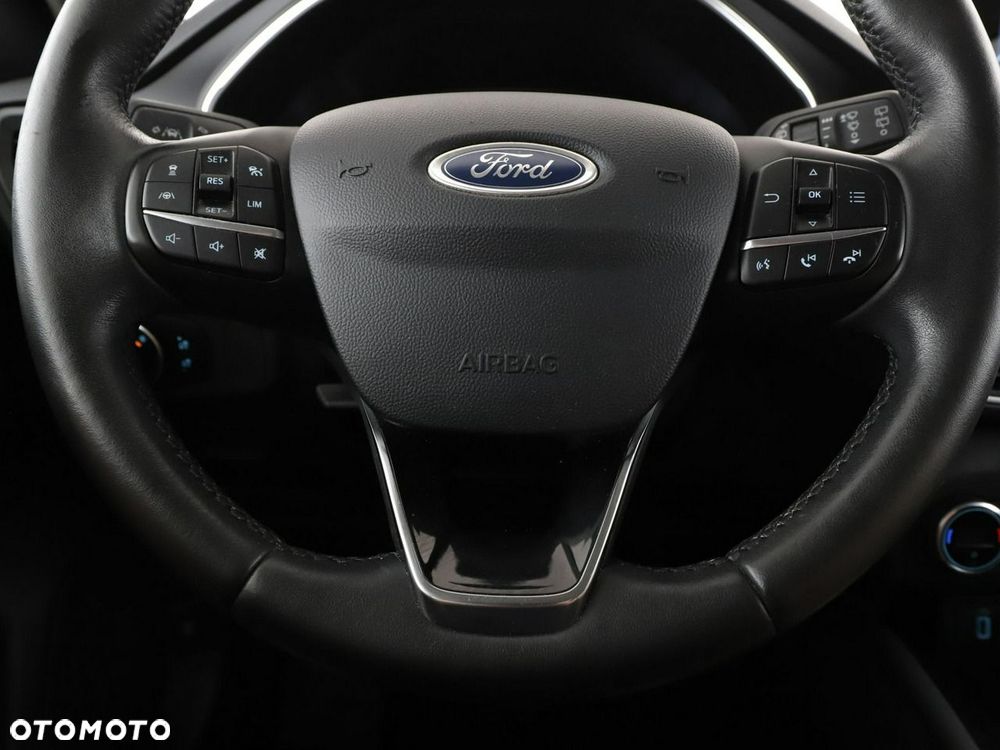 Ford Focus 1.5 EcoBlue Start-Stopp-System TITANIUM - 22
