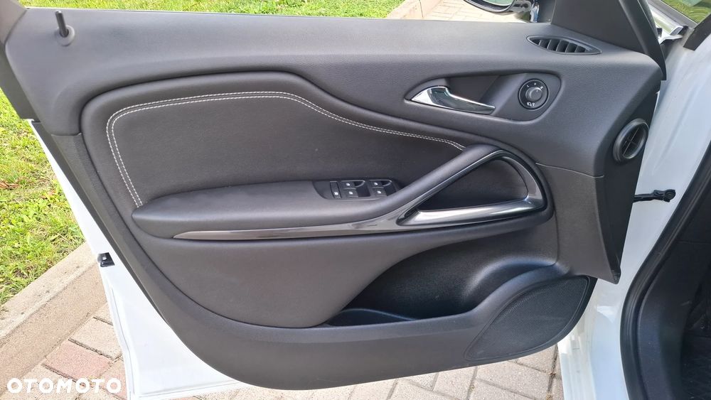 Opel Zafira Tourer 2.0 CDTI Automatik Business Edition - 16