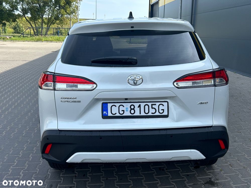 Toyota Corolla Cross - 10