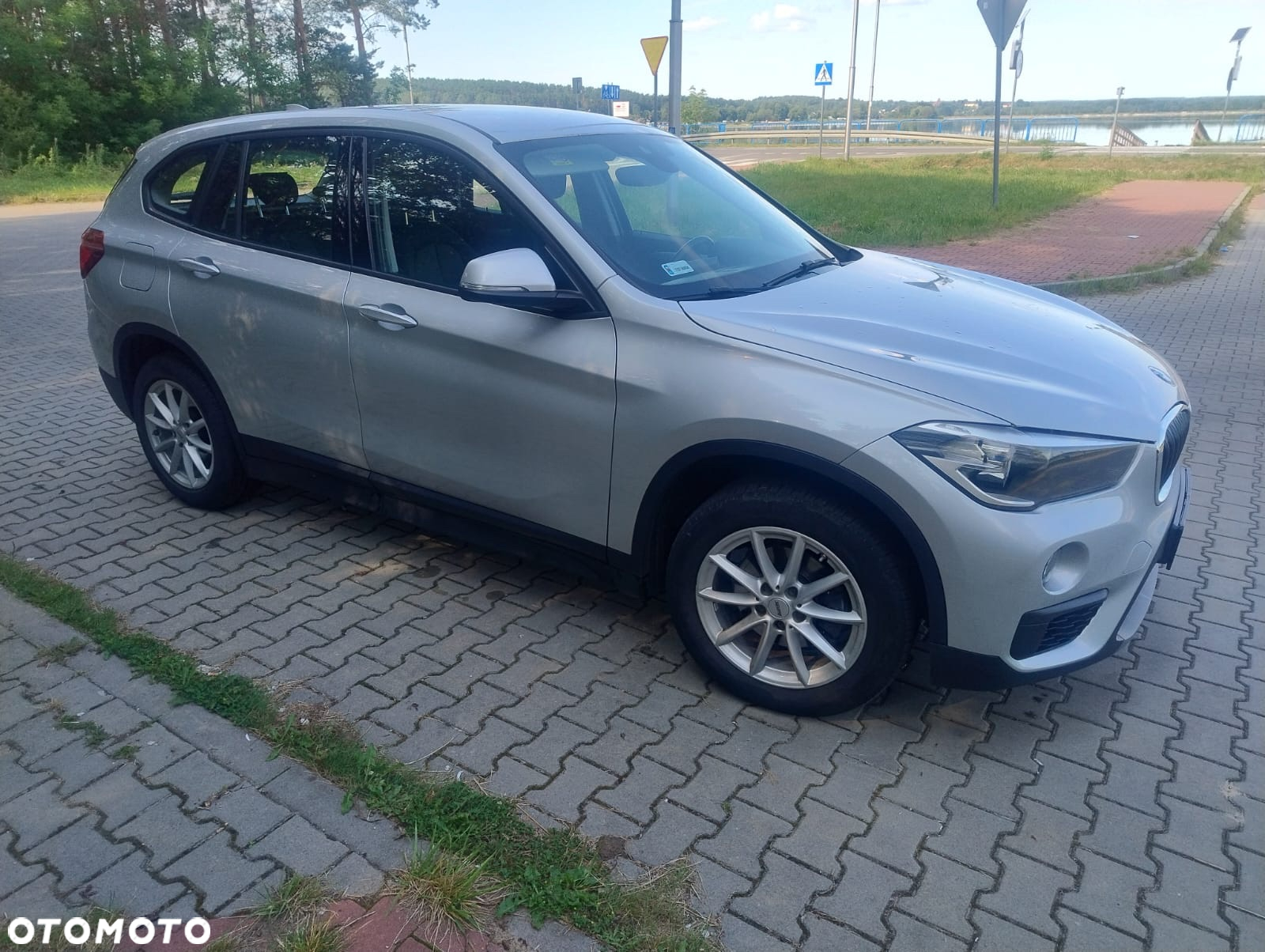 BMW X1 xDrive18d - 8