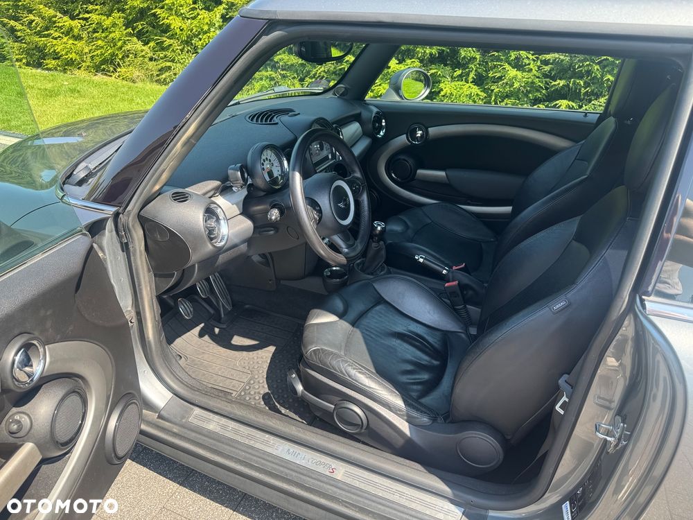 MINI Cooper S Standard - 8