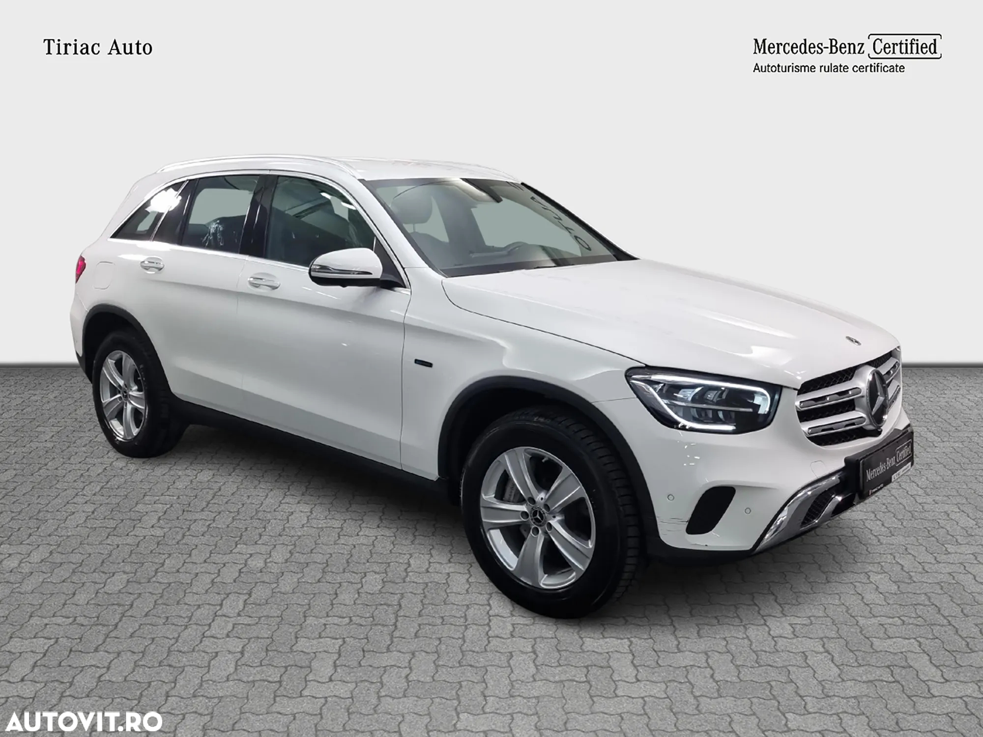 Mercedes-Benz GLC 300 e 4MATIC - 8