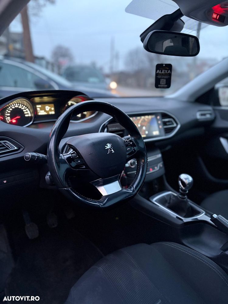 Peugeot 308 SW BlueHDi 120 Stop & Start Active - 8