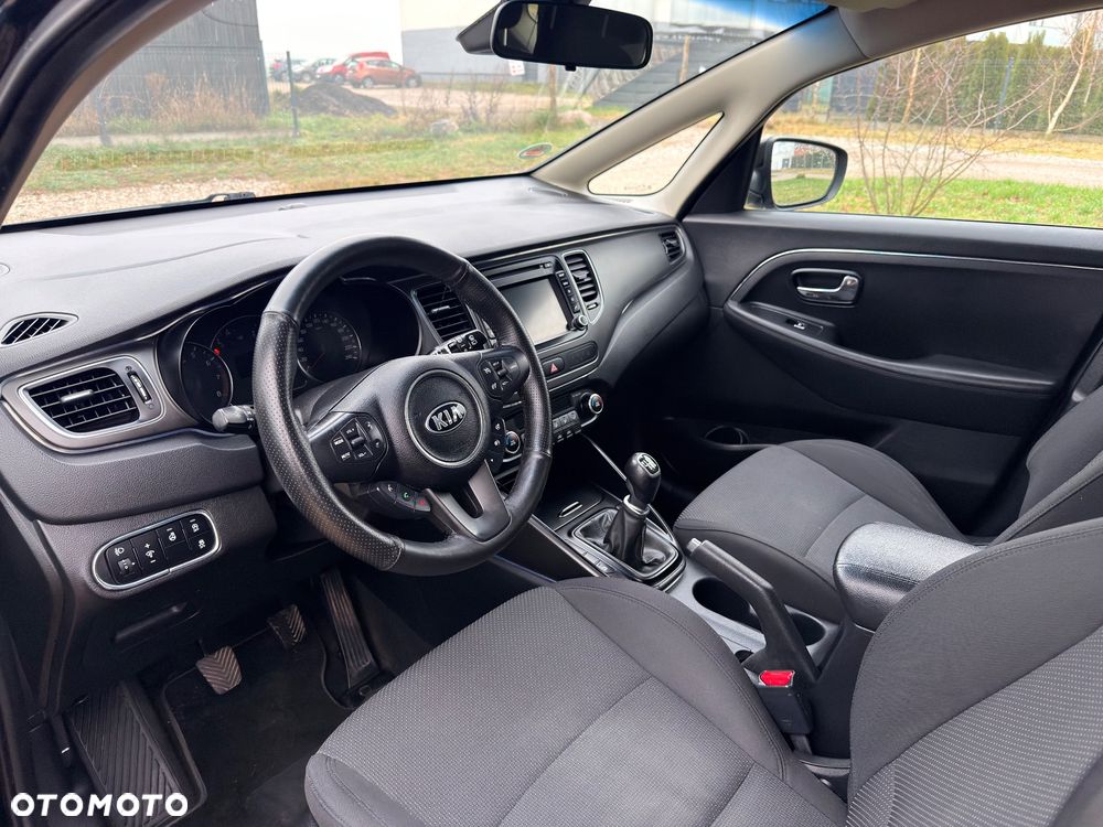 Kia Carens 1.6 GDI XL 7os - 20
