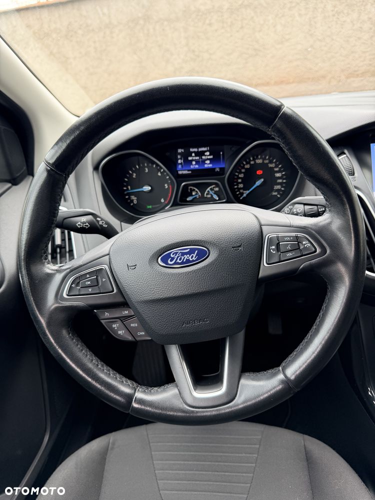 Ford Focus - 28