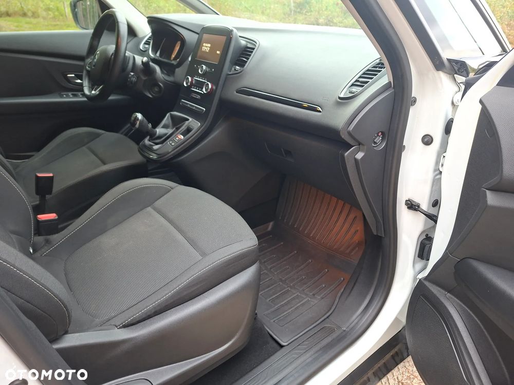Renault Scenic ENERGY TCe 115 LIMITED - 26
