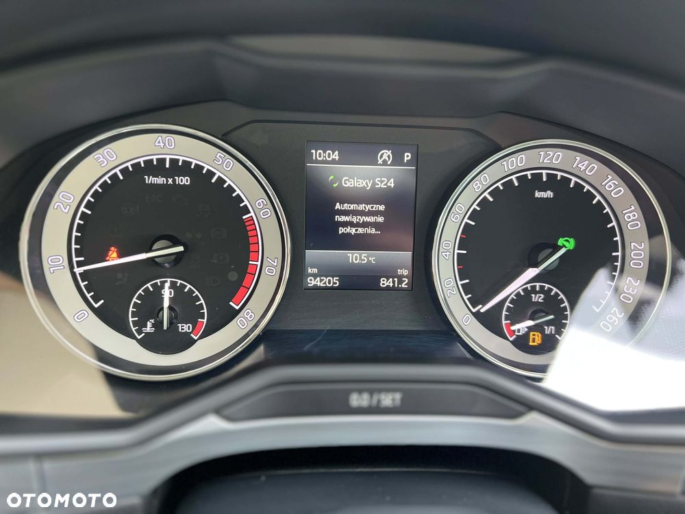 Skoda Superb 2.0 TSI Ambition DSG - 6