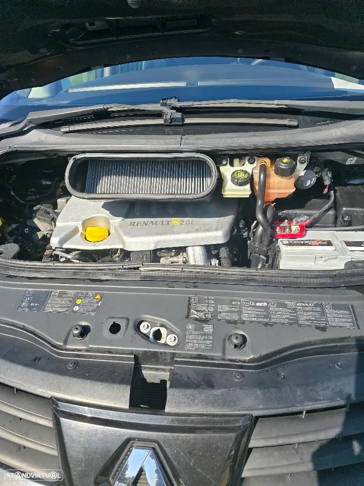 Renault Espace 2.0 dCi FAmily 7L - 14