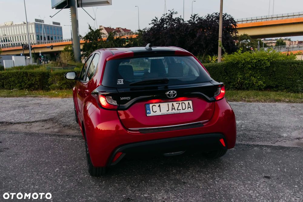 Toyota Yaris 1.5 Comfort - 10