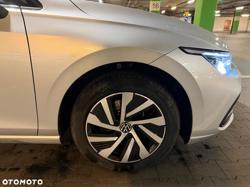Volkswagen Golf - 13