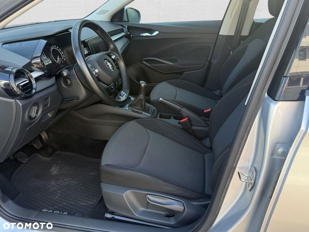 Skoda Fabia 1.0 TSI Ambition - 12