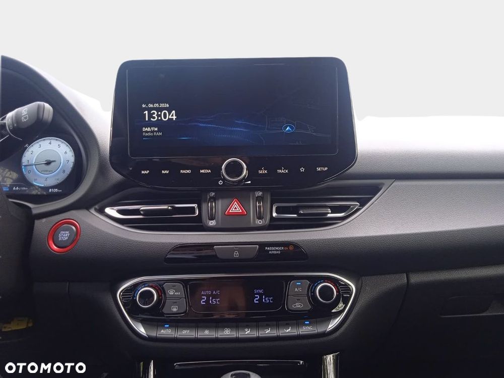 Hyundai i30 1.5 T-GDI 48V Modern DCT - 18