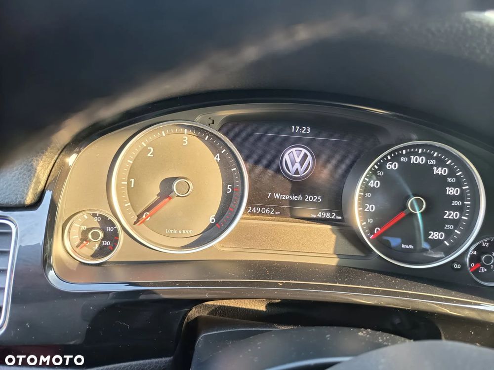 Volkswagen Touareg - 3