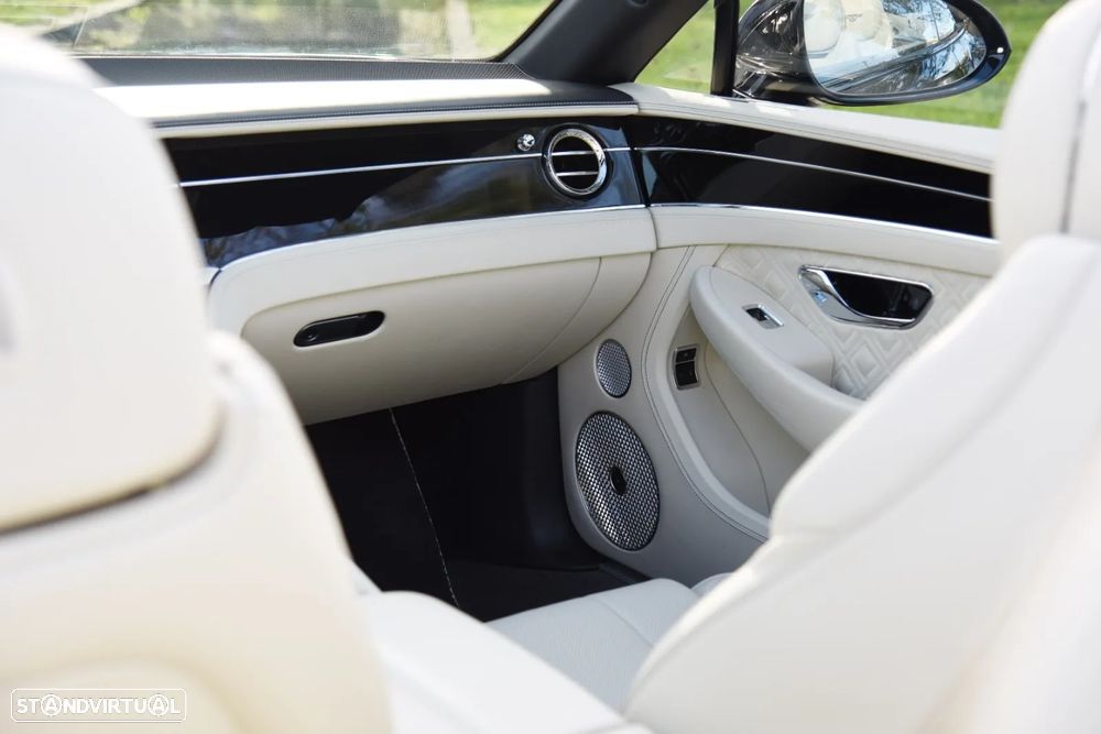 Bentley Continental Cabrio GT V8 - 25
