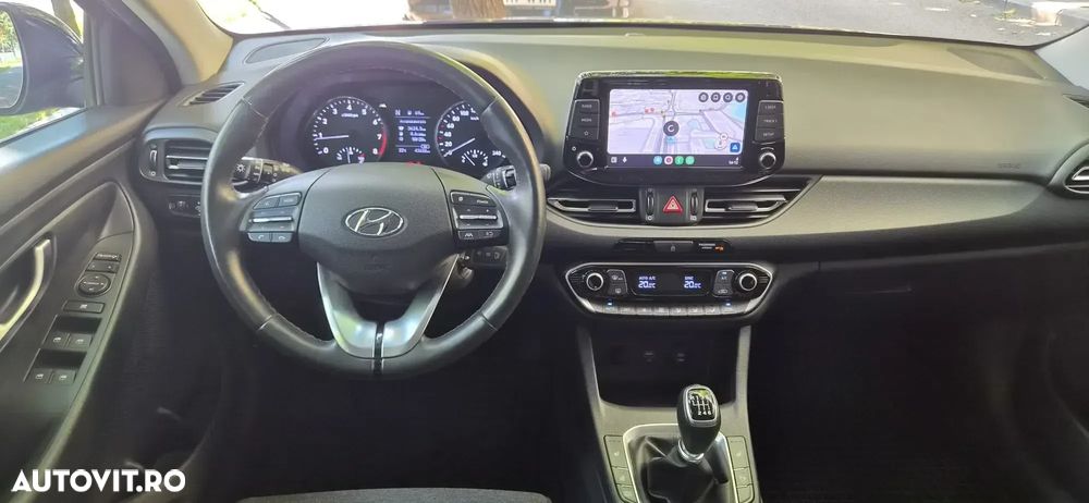 Hyundai i30 - 17