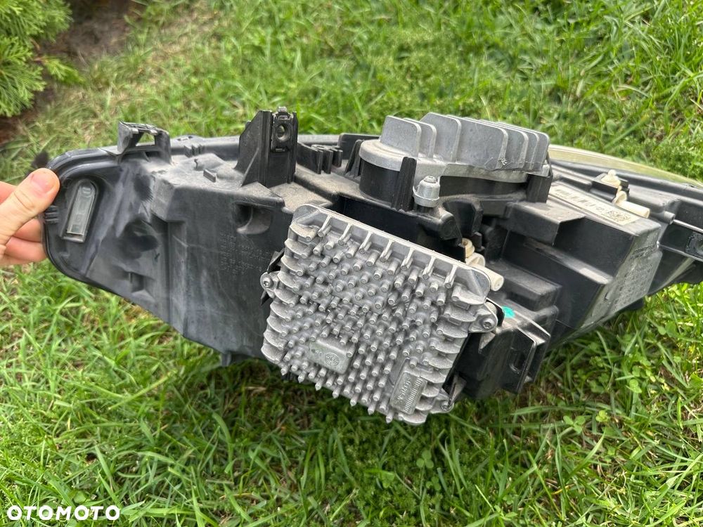 Lewa Lampa BMW F32 LCI - 5