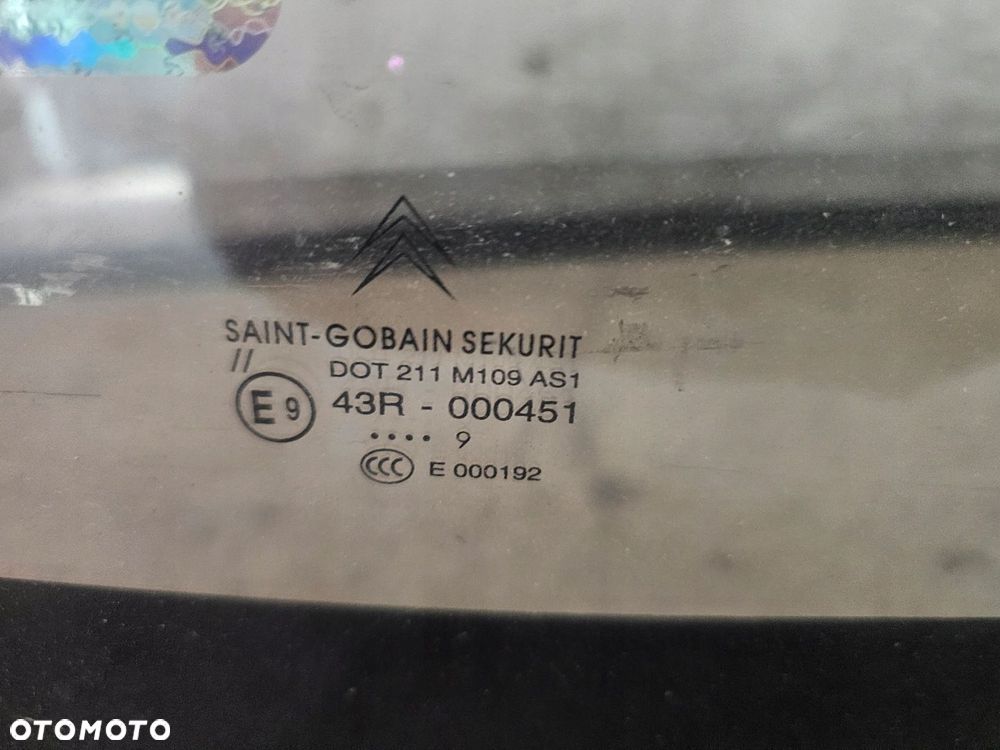 Szyba czołowa Citroen C4 Grand Picasso - 2