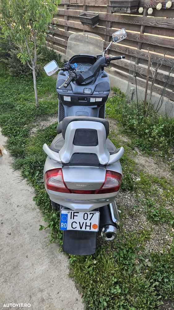 Suzuki AN 400 Burgman - 3