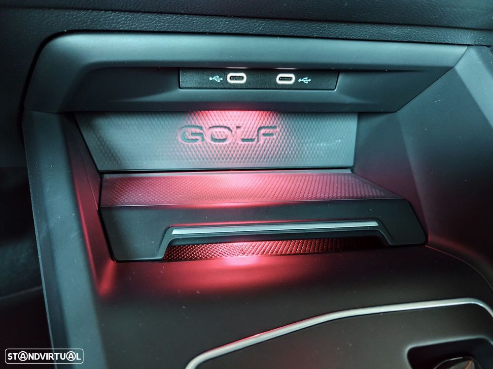 VW Golf 2.0 TSI GTI Clubsport DSG - 28