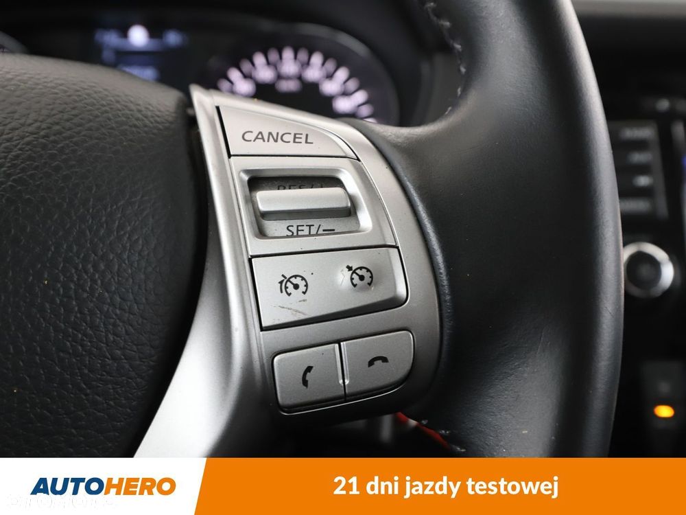 Nissan Qashqai 1.2 DIG-T Acenta - 26