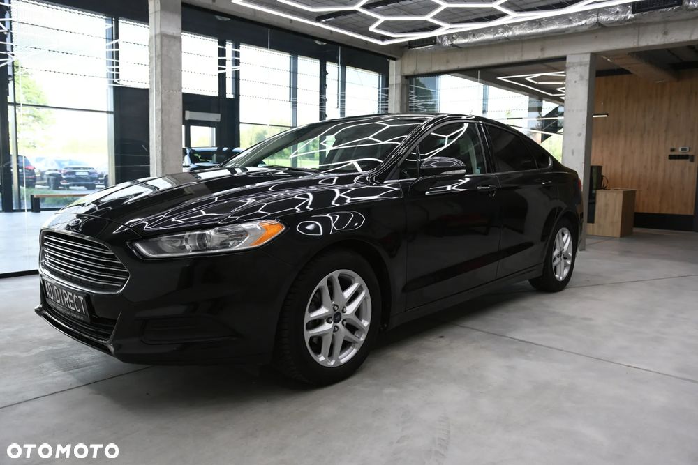 Ford Fusion - 2