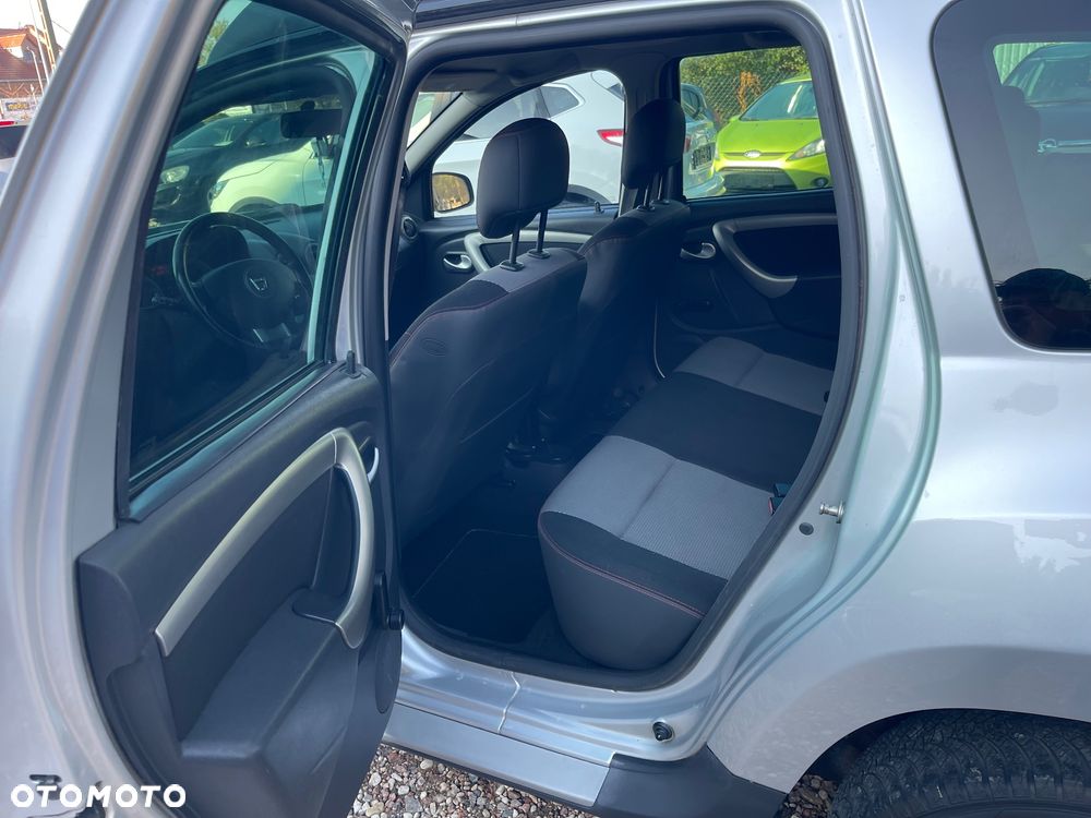 Dacia Duster 1.6 SCe Ambiance S&S - 3