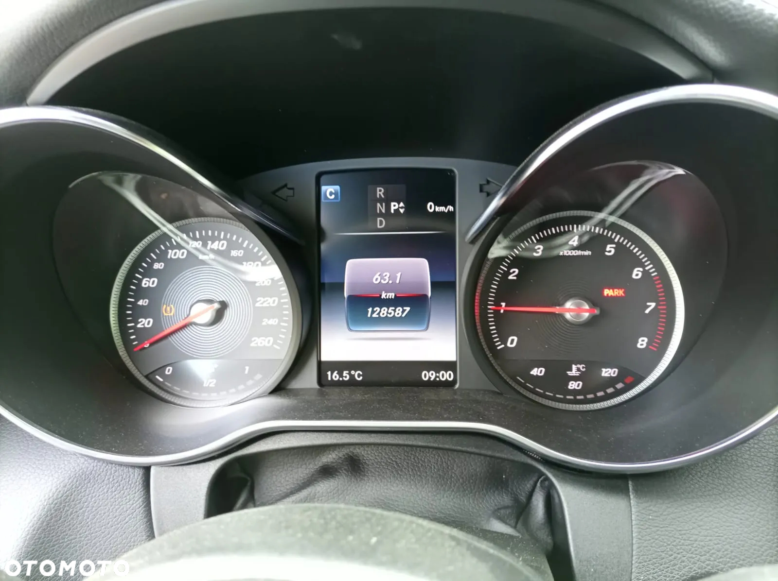 Mercedes-Benz Klasa C 300 Coupe 9G-TRONIC AMG Line - 2